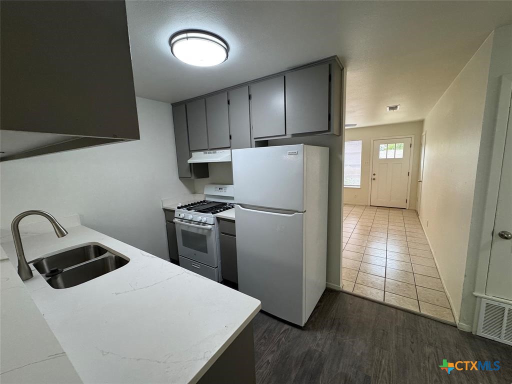 128 Coers Circle Unit B — photo