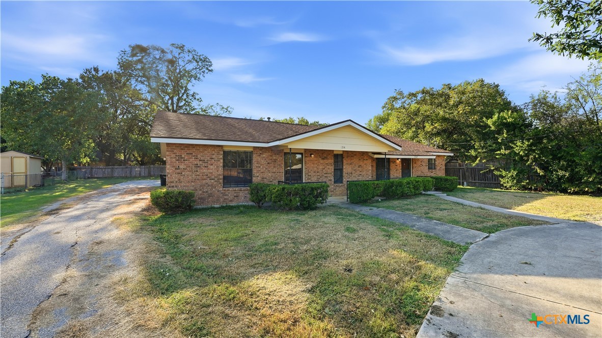 1314 S Mesquite Avenue — photo