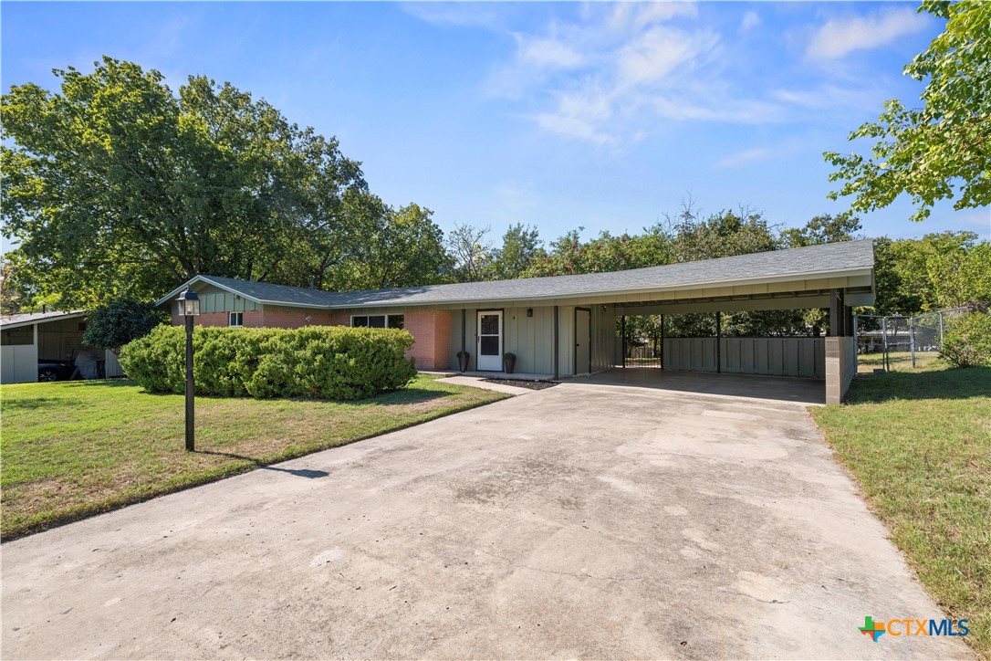 4 Gillen Court — photo