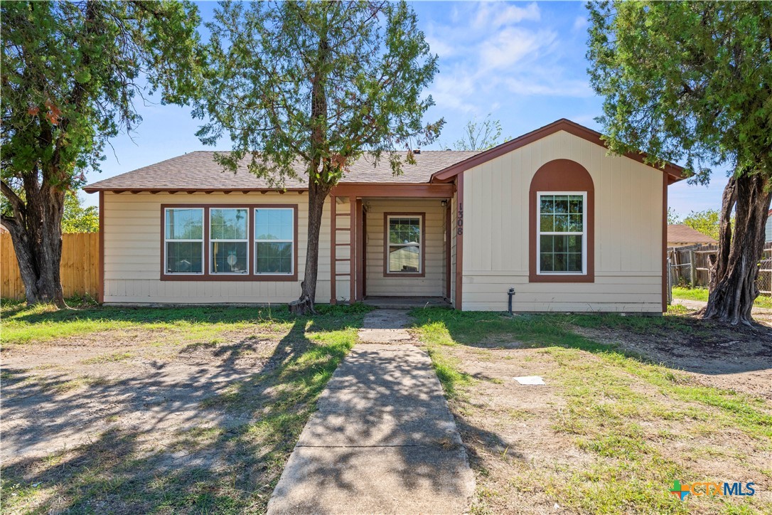 1308 Terrace Drive — photo