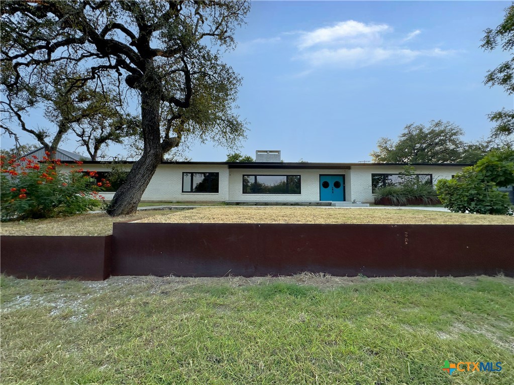 204 S Race Street — photo