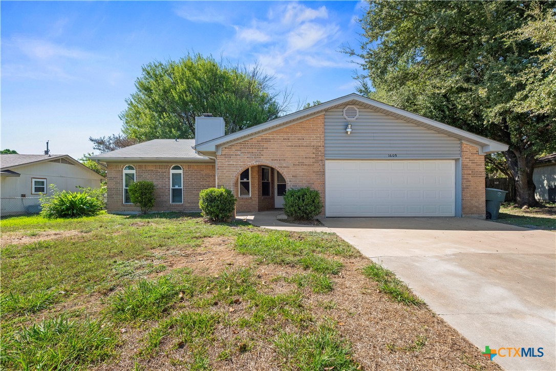 1609 Joy Drive — photo
