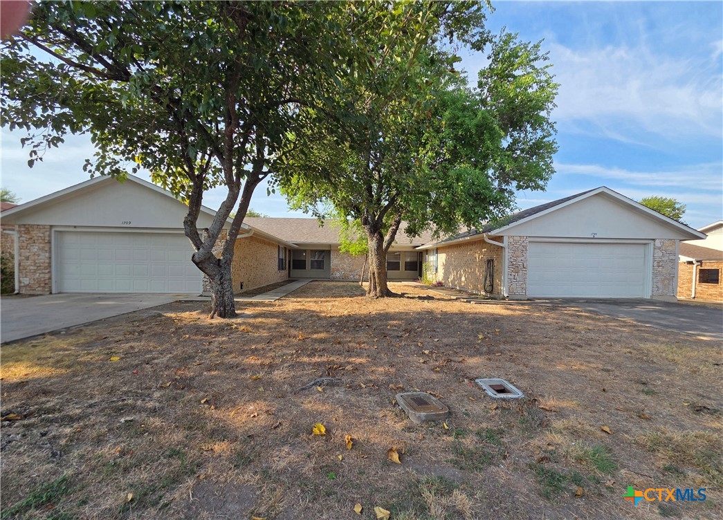 1709 Forest Trail — photo