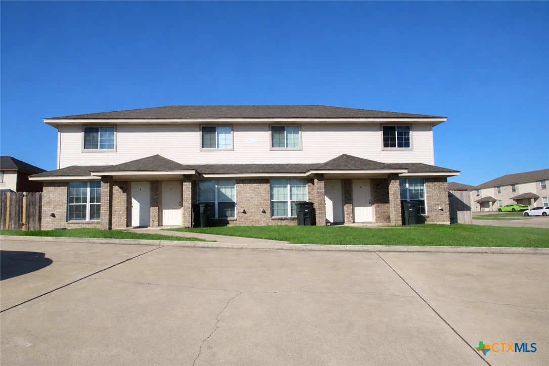 4402 Abigail Drive — photo