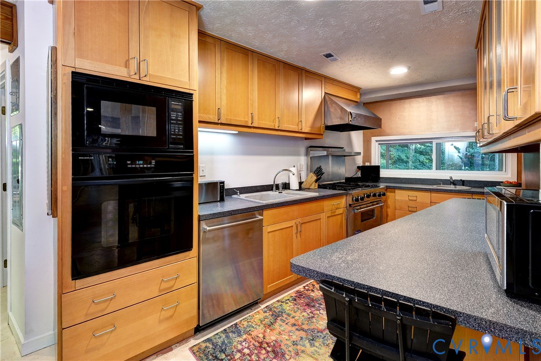 8615 Historical Path Road, New Kent, VA 23124 — photo 3