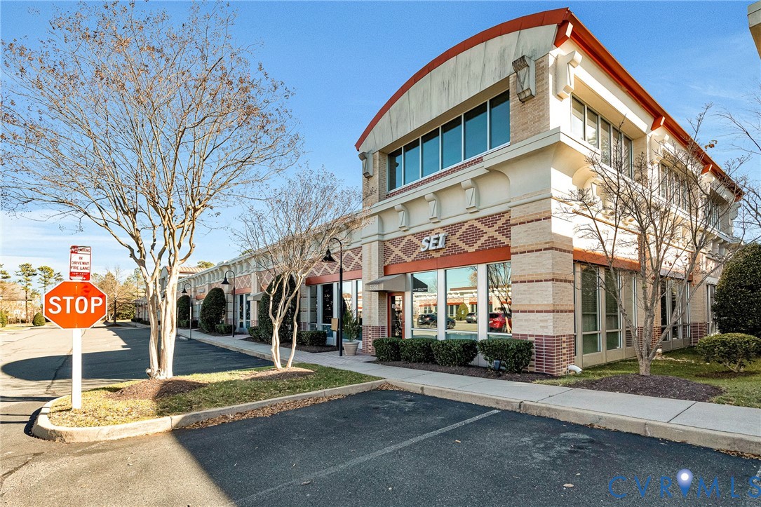 5380 Twin Hickory Rd — photo