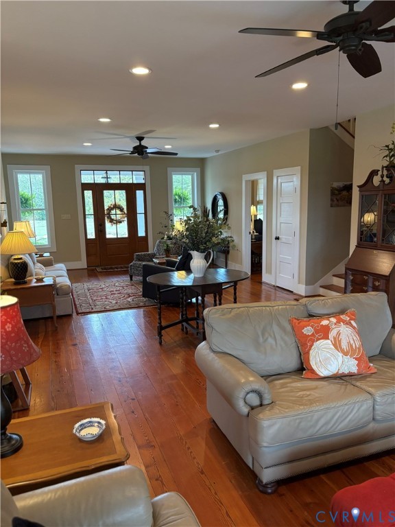 Home in Arvonia, VA 23004 — photo 2