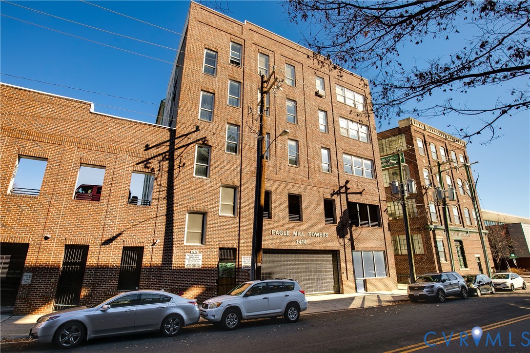 1414 W Marshall St Unit#U402 — photo