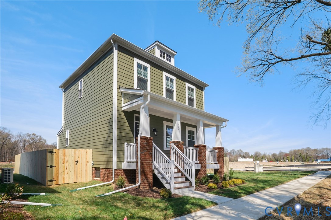 665 Ellens Haven Aly — photo