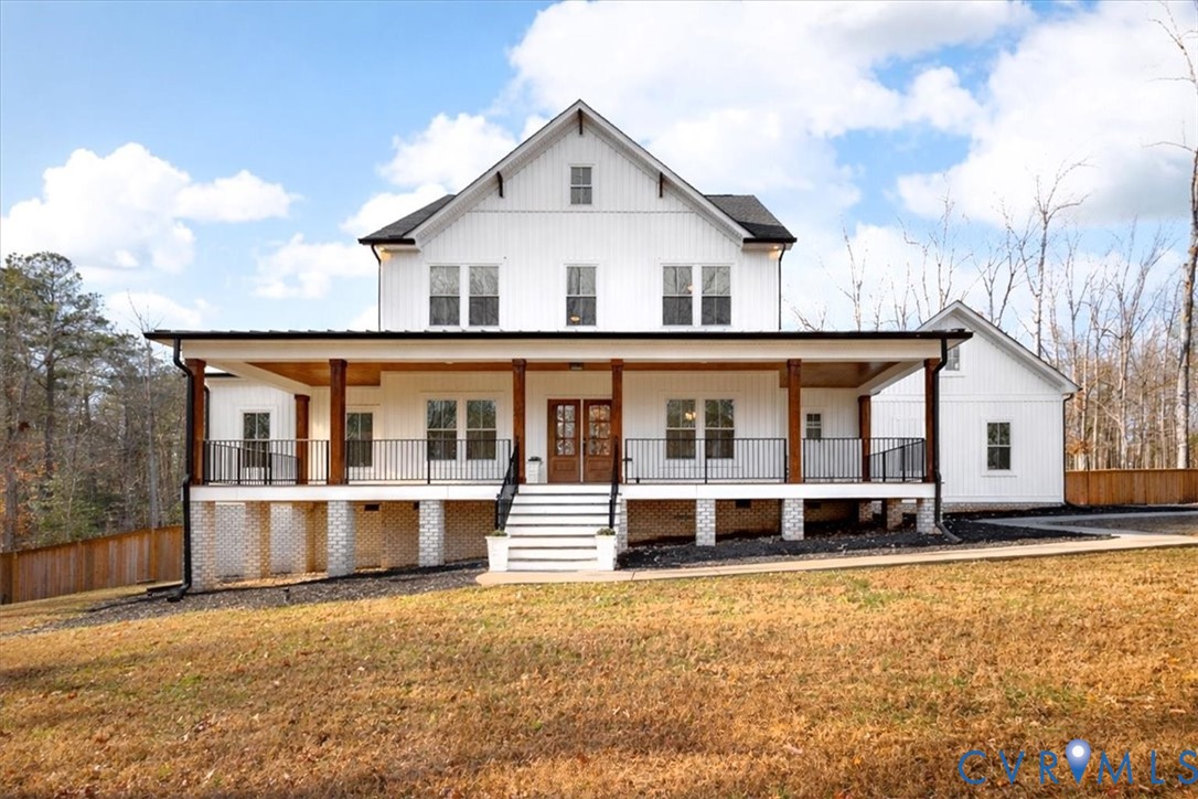 702 Hockett Rd — photo