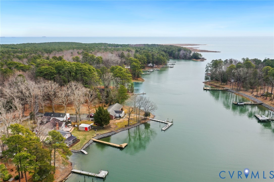 844 Monarch Shores Rd — photo