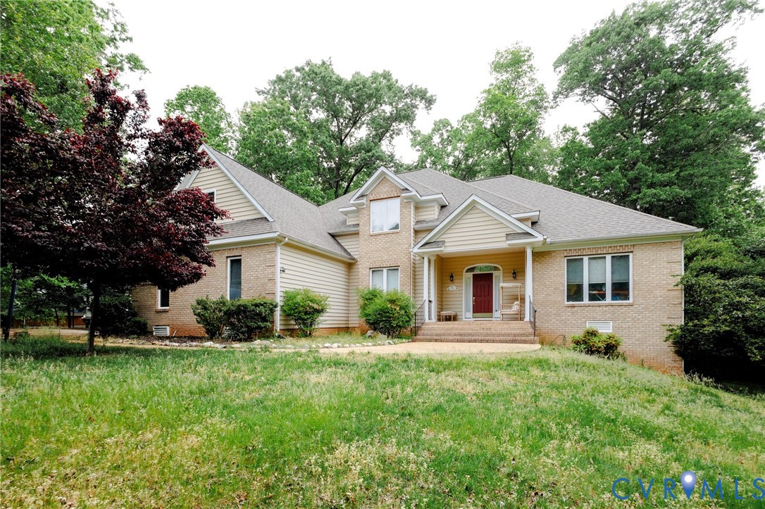 8143 Seaview Dr — photo