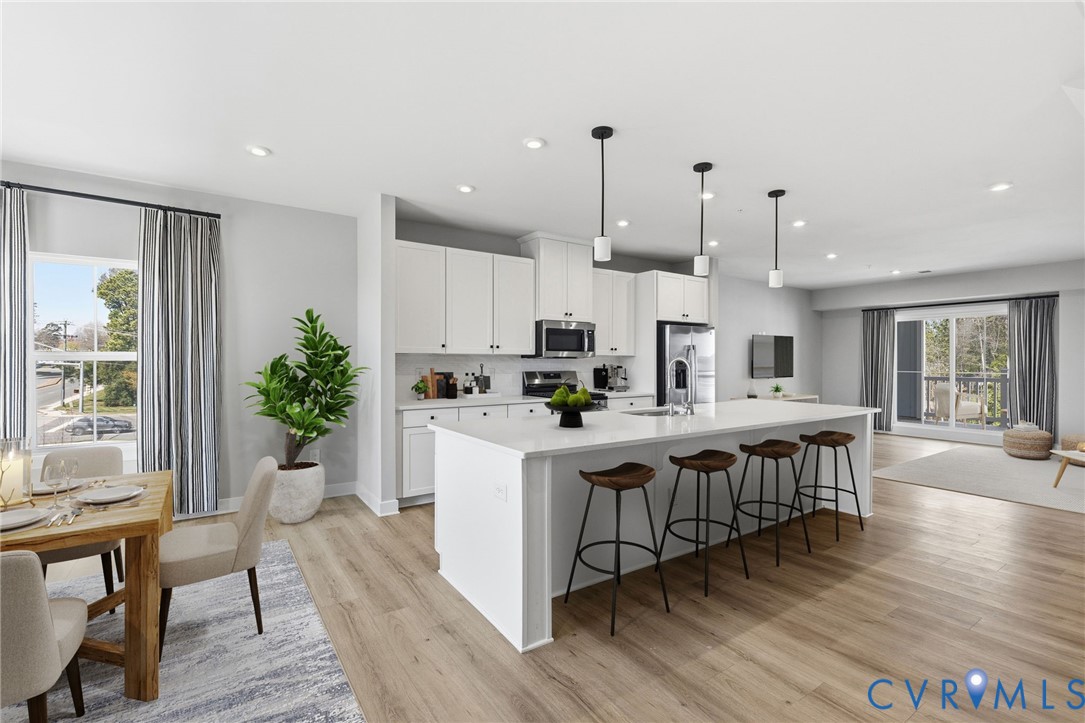 8051 Lake Laurel Ln Unit#B — photo