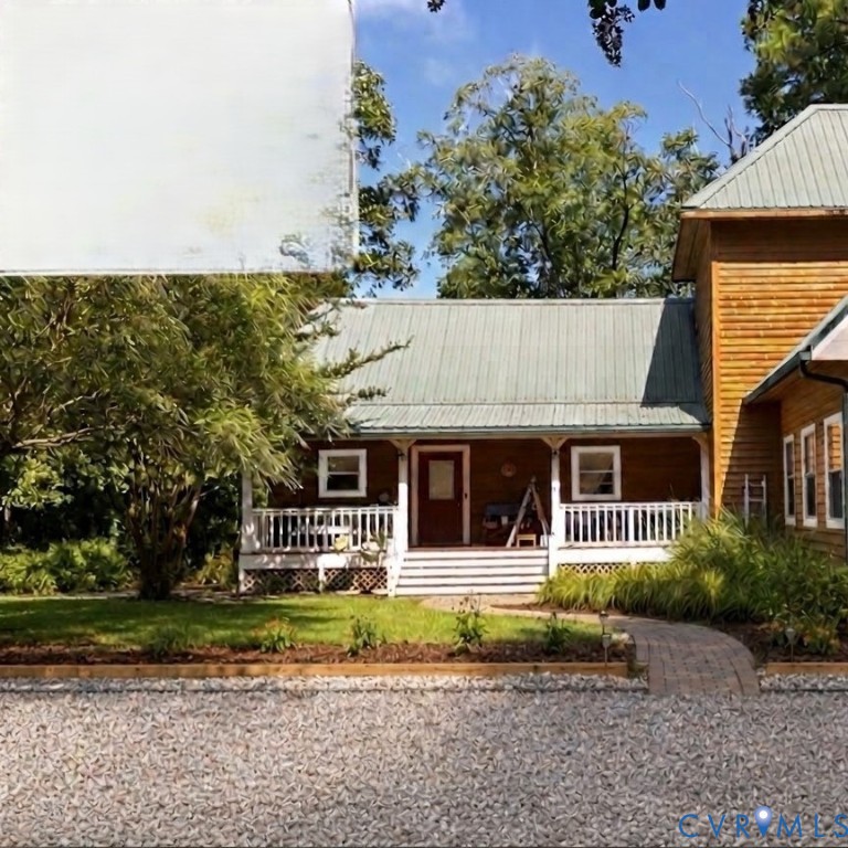 450 Newtown Rd — photo