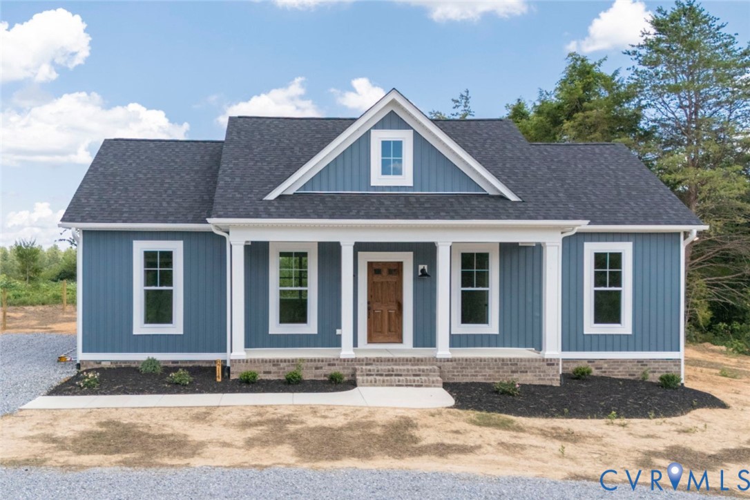 8714 Hat Creek Rd — photo