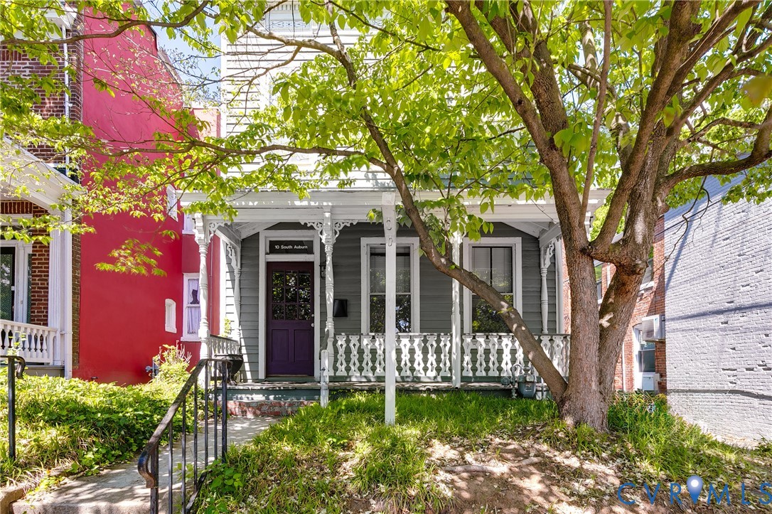 10 S Auburn Ave — photo