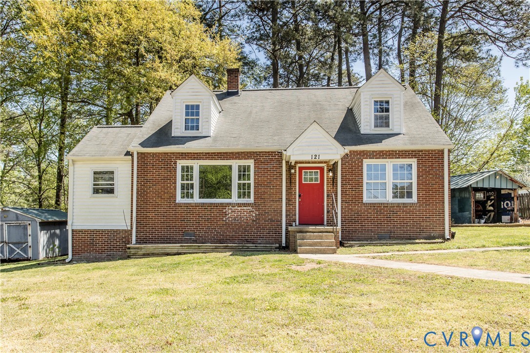 121 Lakeside Dr — photo