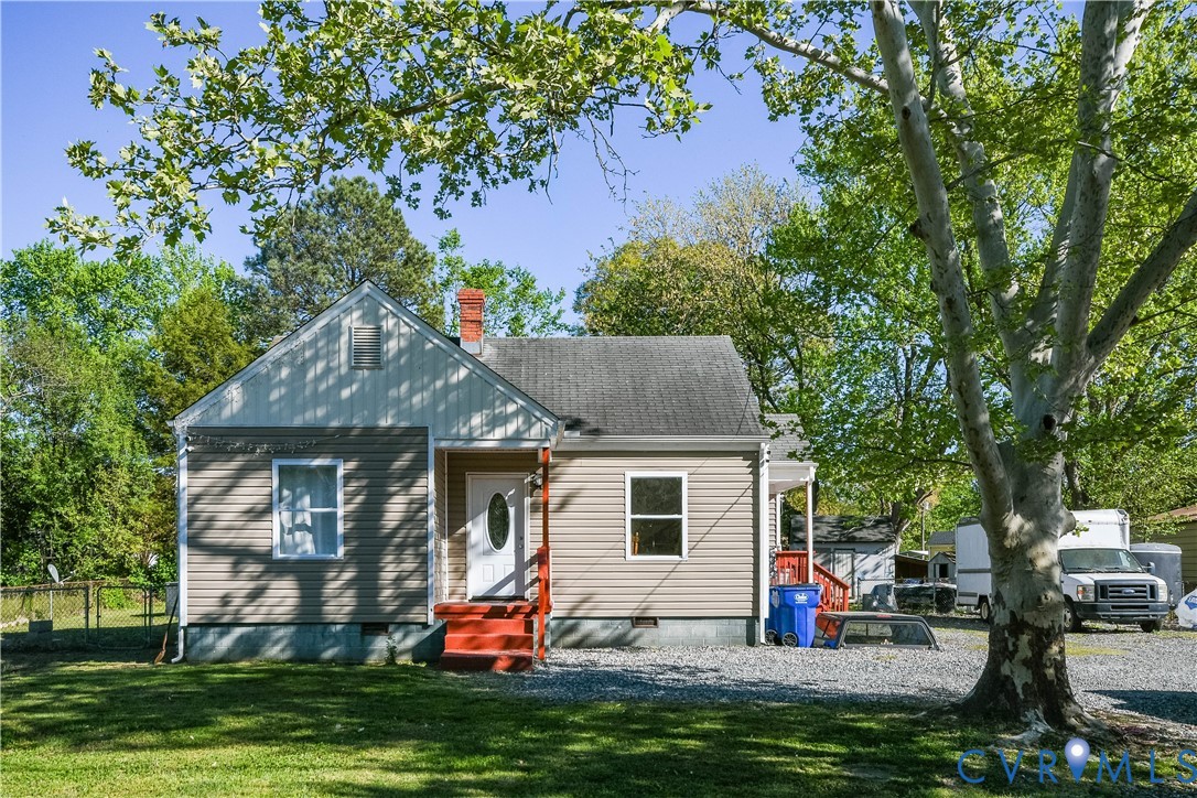 4903 Castlewood Rd — photo