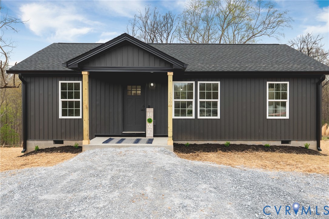 271 Devon Dr — photo