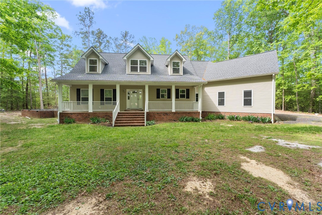 625 Whispering Pines Rd — photo