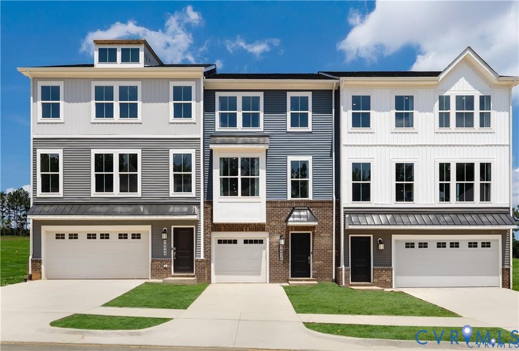 8712 Pioneer Hill Dr — photo
