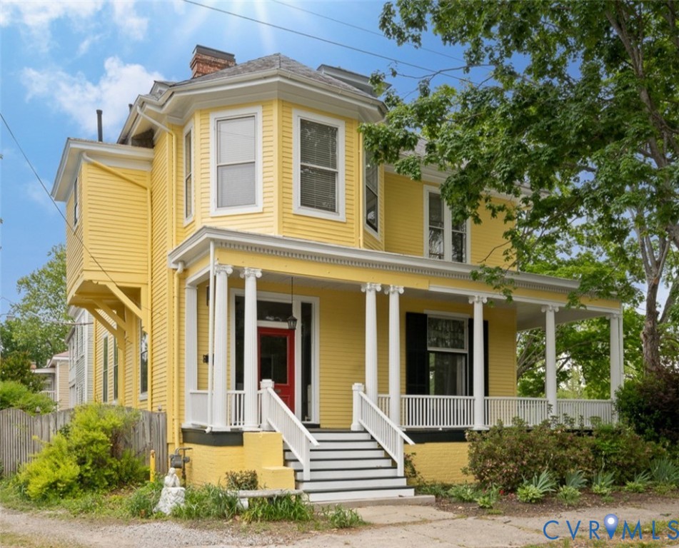 243 S Adams St — photo