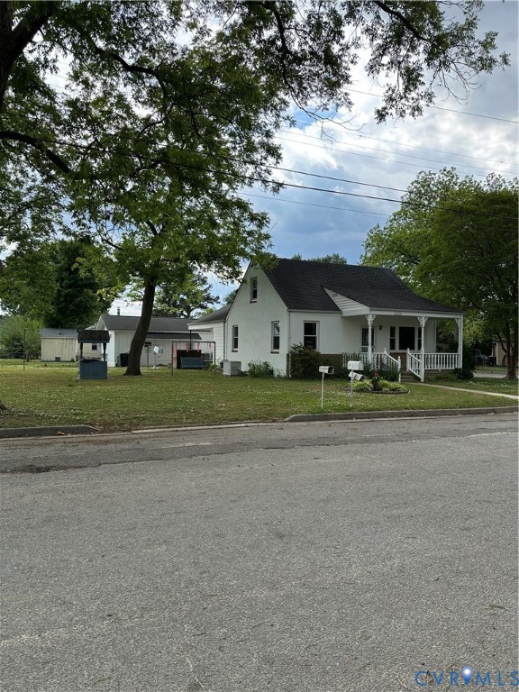 2208 Grant St — photo