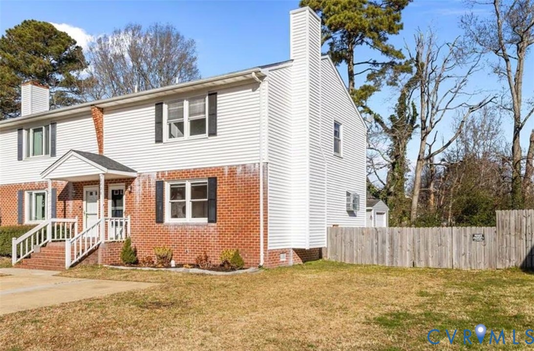 2428 Casey Ct — photo