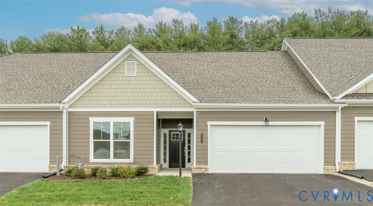 8720 Hope Farm Ln — photo