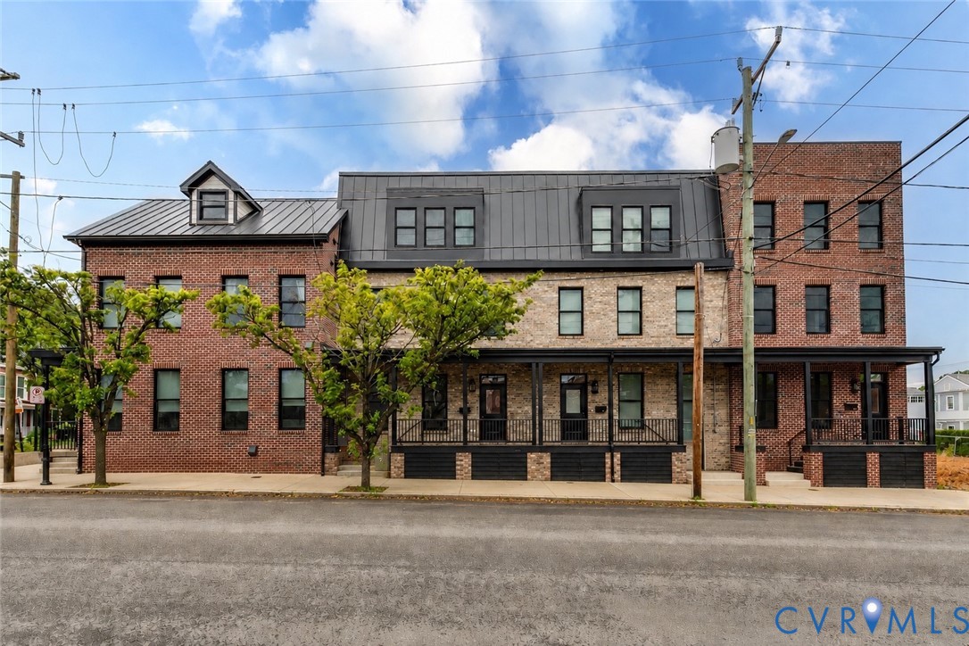 2517 M St — photo