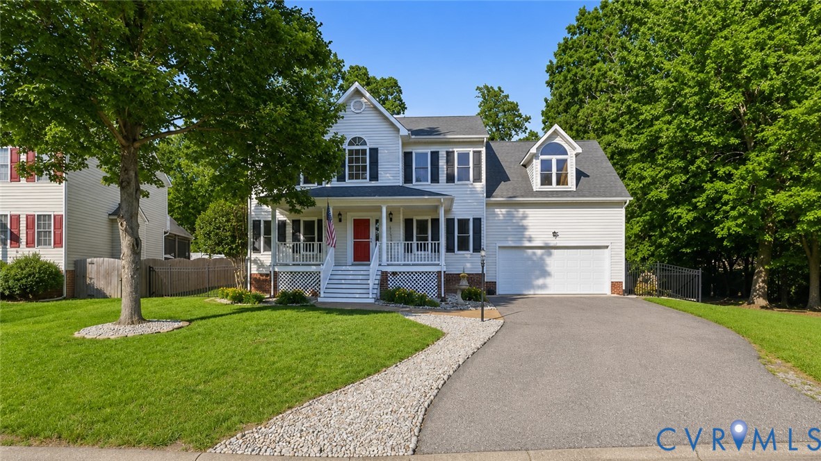 1307 Lomond Dr — photo
