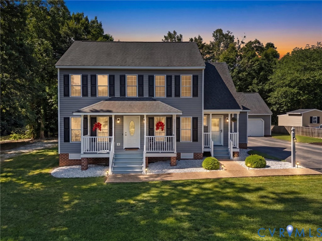 1713 Southcreek Dr — photo