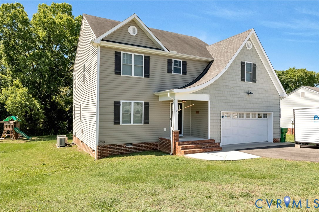 1013 Sycamore Crest Dr — photo