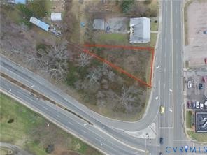 1918 Hilliard Rd — photo