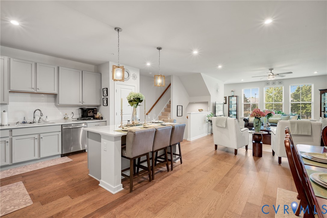 14405 Hancock Towns Dr — photo