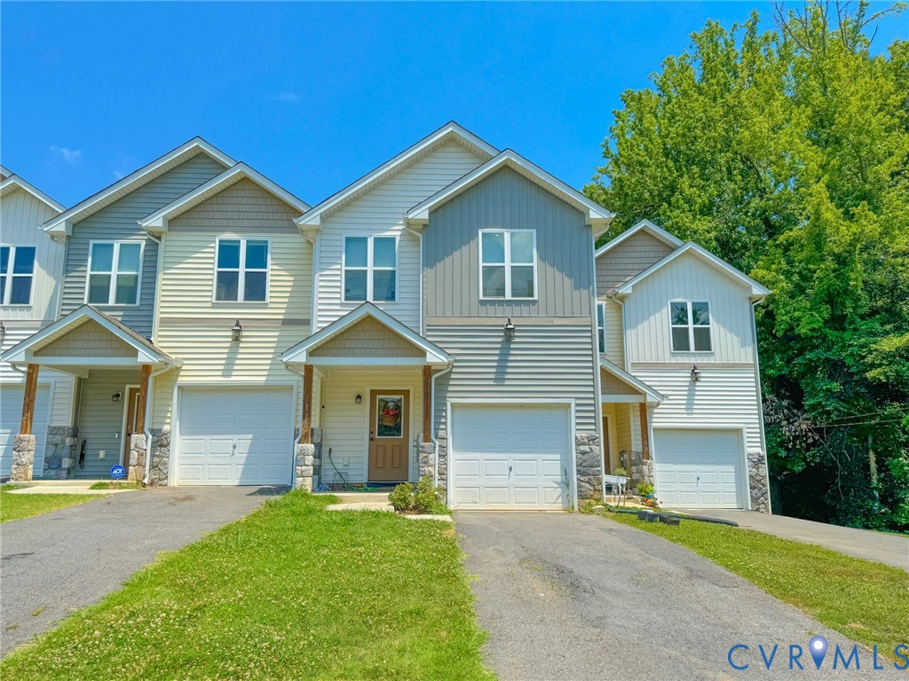 110 Bird Rd — photo