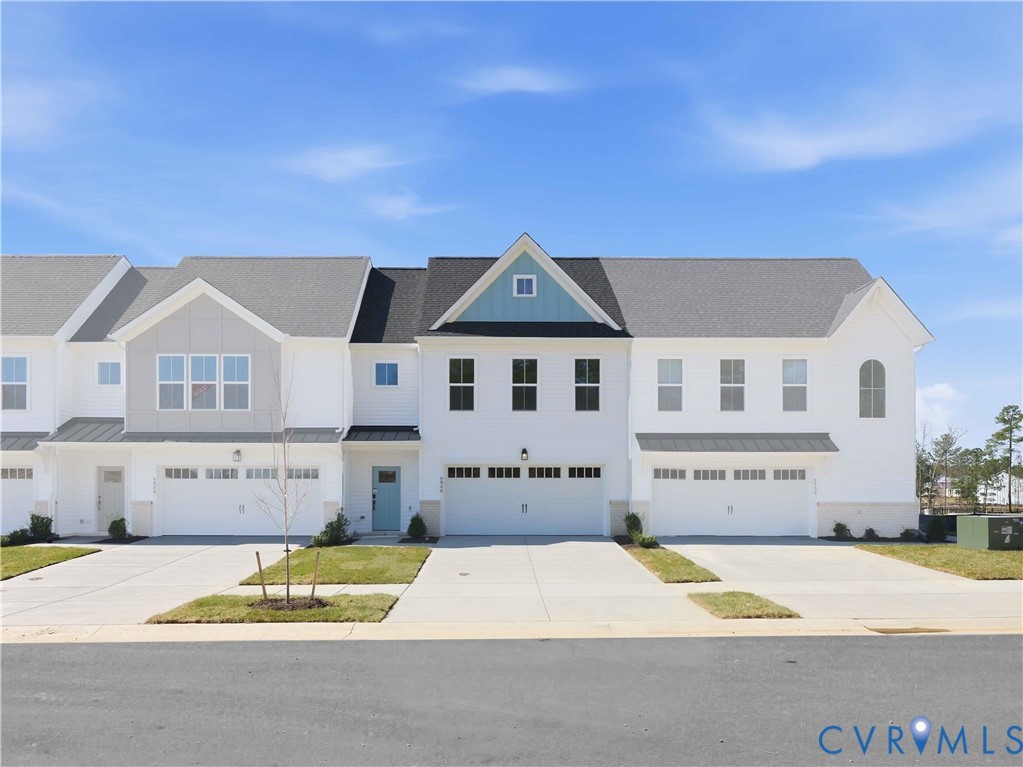 6800 Oasis Breeze Ln — photo