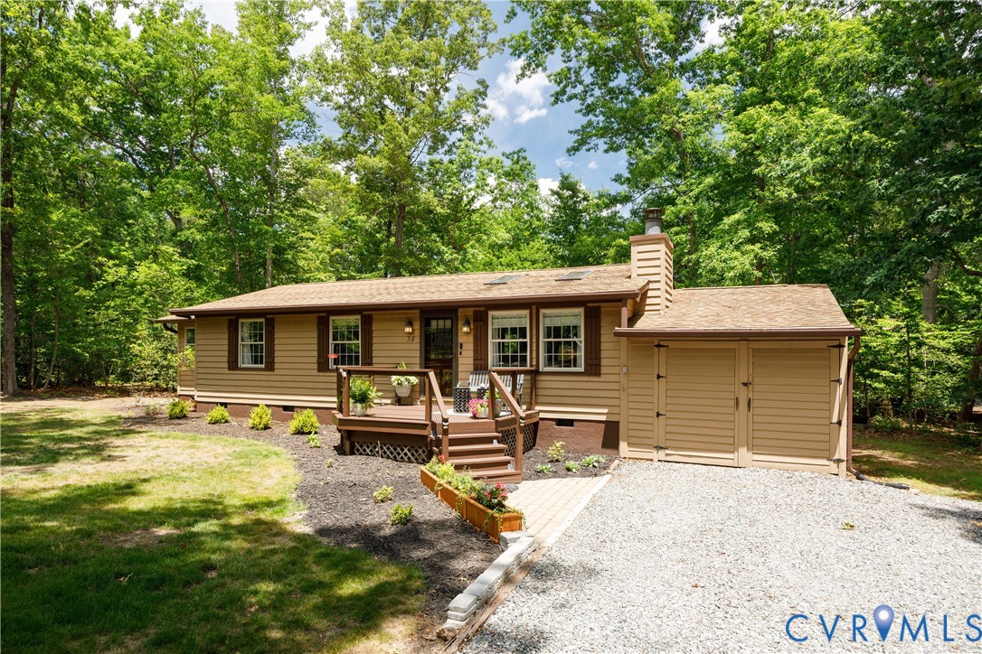 38 Lakewood Cir — photo