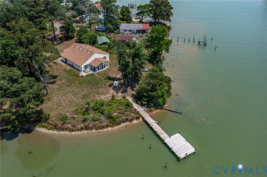 96 Potomac Shore Dr — photo
