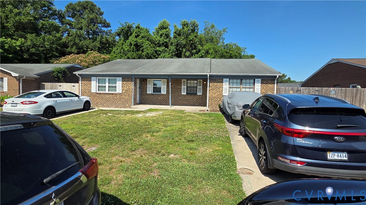 6133 Brookwood Dr Unit#B — photo