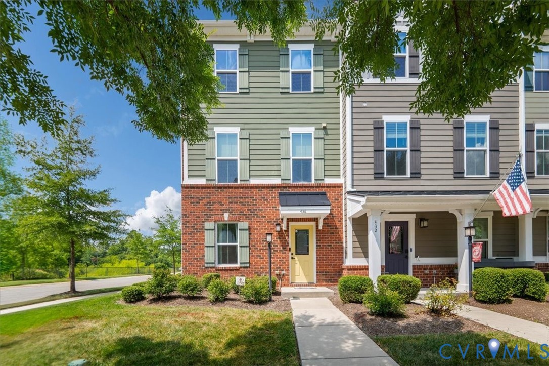 436 Crofton Village Ter — photo