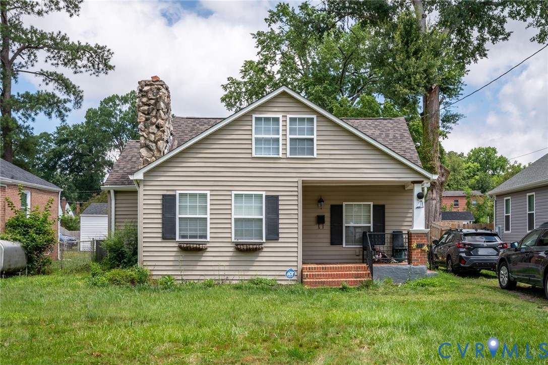 2716 Maplewood Rd — photo