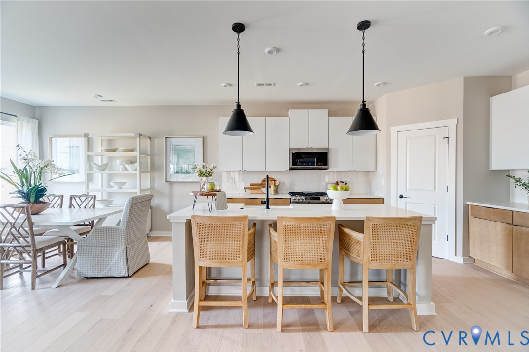 3005 Canoe Pointe Loop — photo