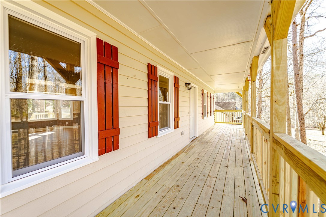 3025 Maplevale Road, Chester, VA 23831 — photo 2