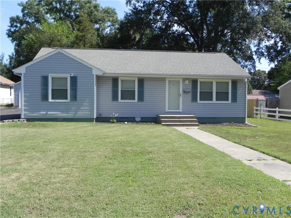 108 E Gray St — photo