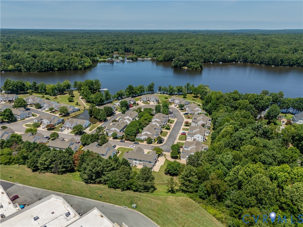 14207 lookout point rd, MIDLOTHIAN VA 23112