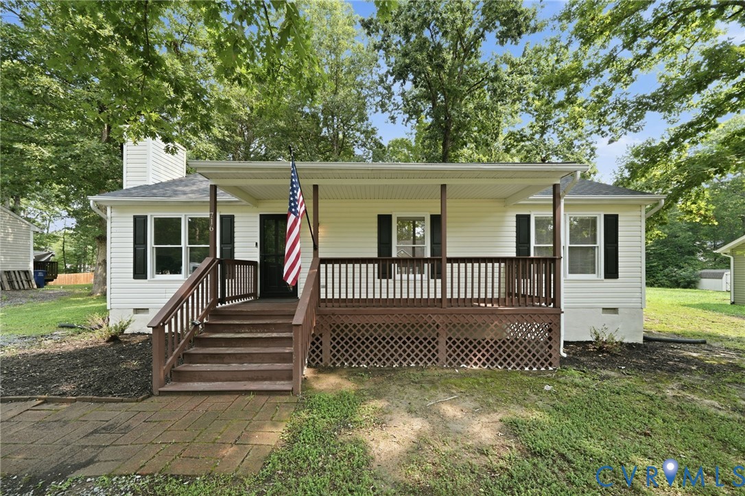 716 Glen Cove Dr — photo