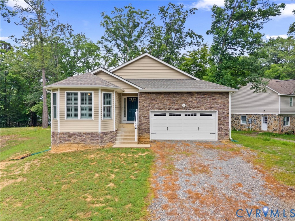44 Lake Caroline Dr — photo