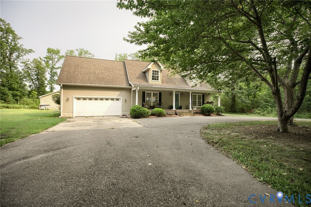 5494 T C Walker Rd — photo