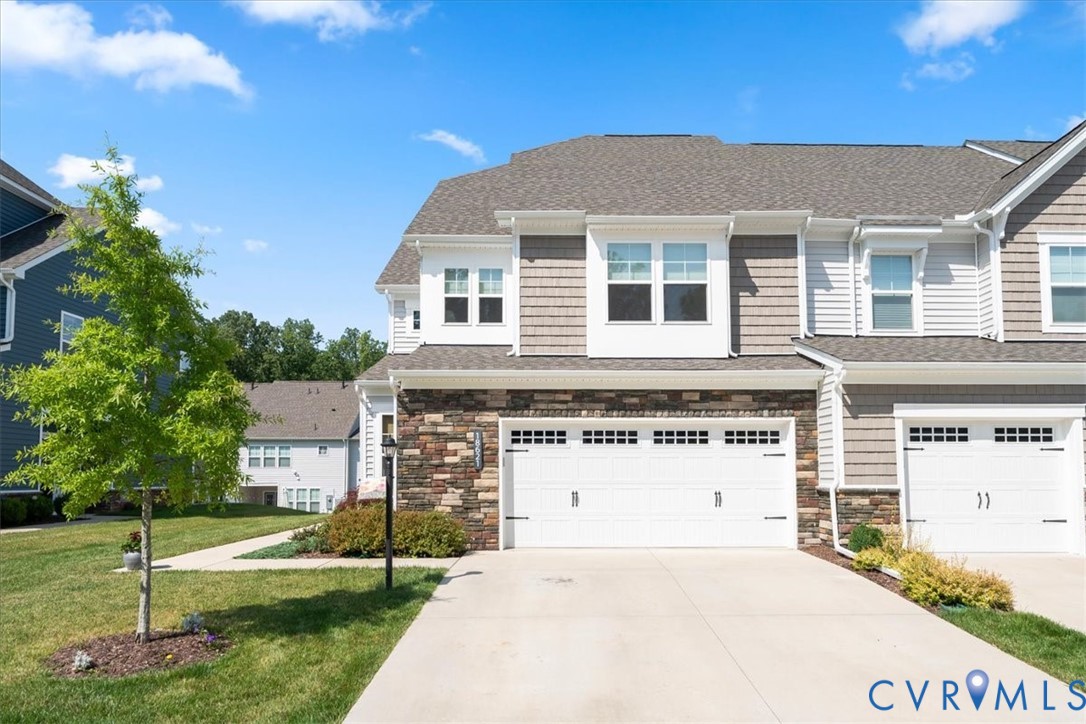18621 Palisades Rdg — photo